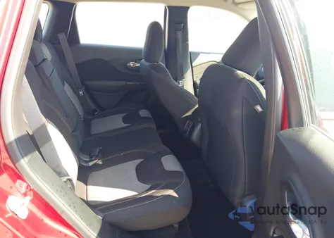 2015 Jeep Cherokee Sport z USA, uszkodzony, nr VIN 1C4PJLAB6FW762333